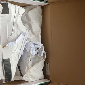 Brand Woman’s Puma Sneakers
